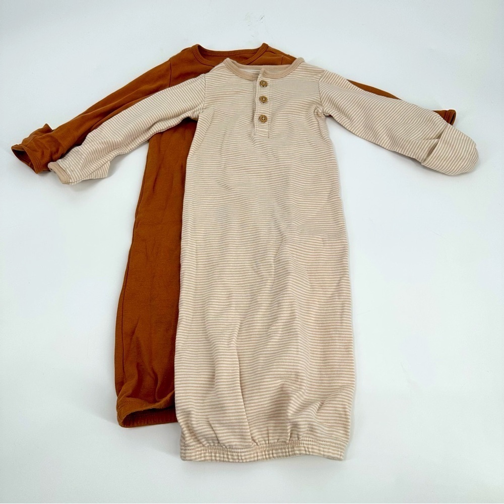 CARTER'S 3 Months Set of 2 Neutral Night Gowns
